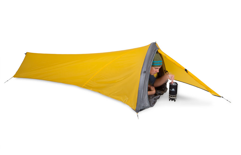 Illustration for article titled Five Ways To Sleep Outside Without A Tent